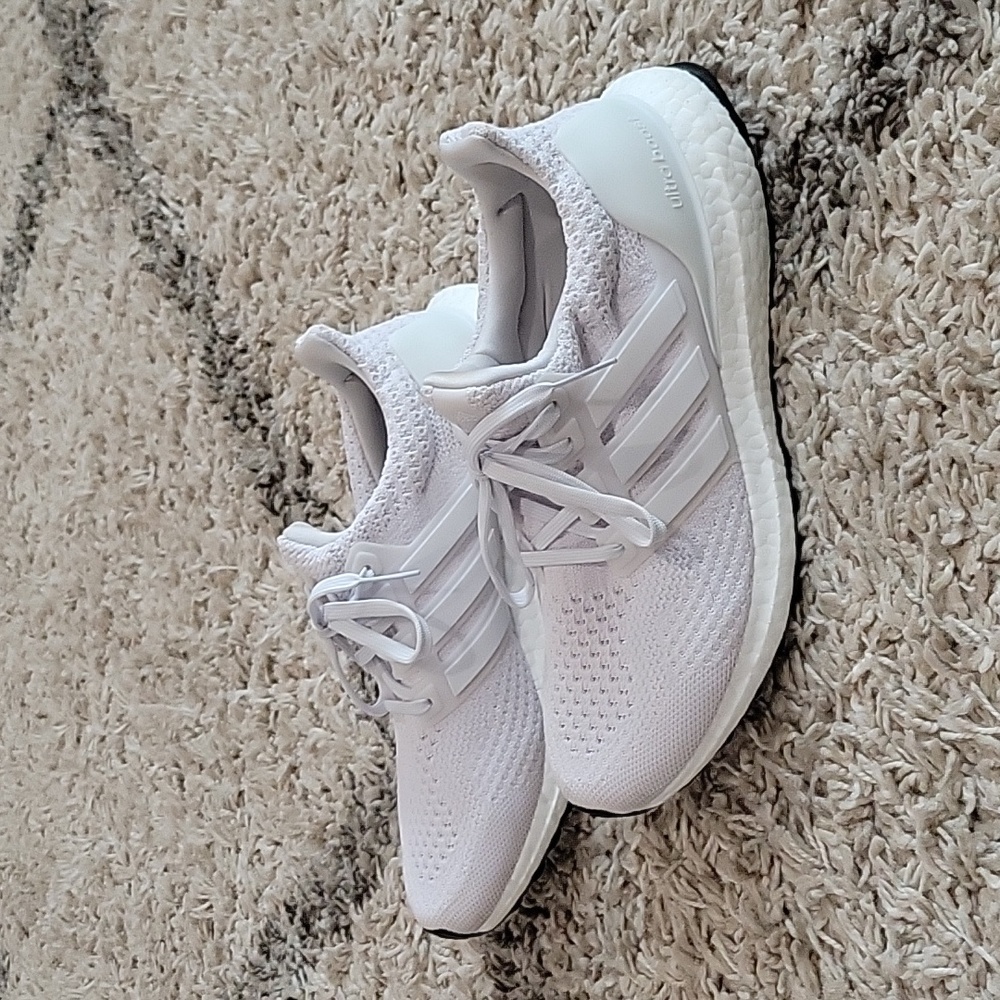 Adidas Ultra Boost Tennis Shoes